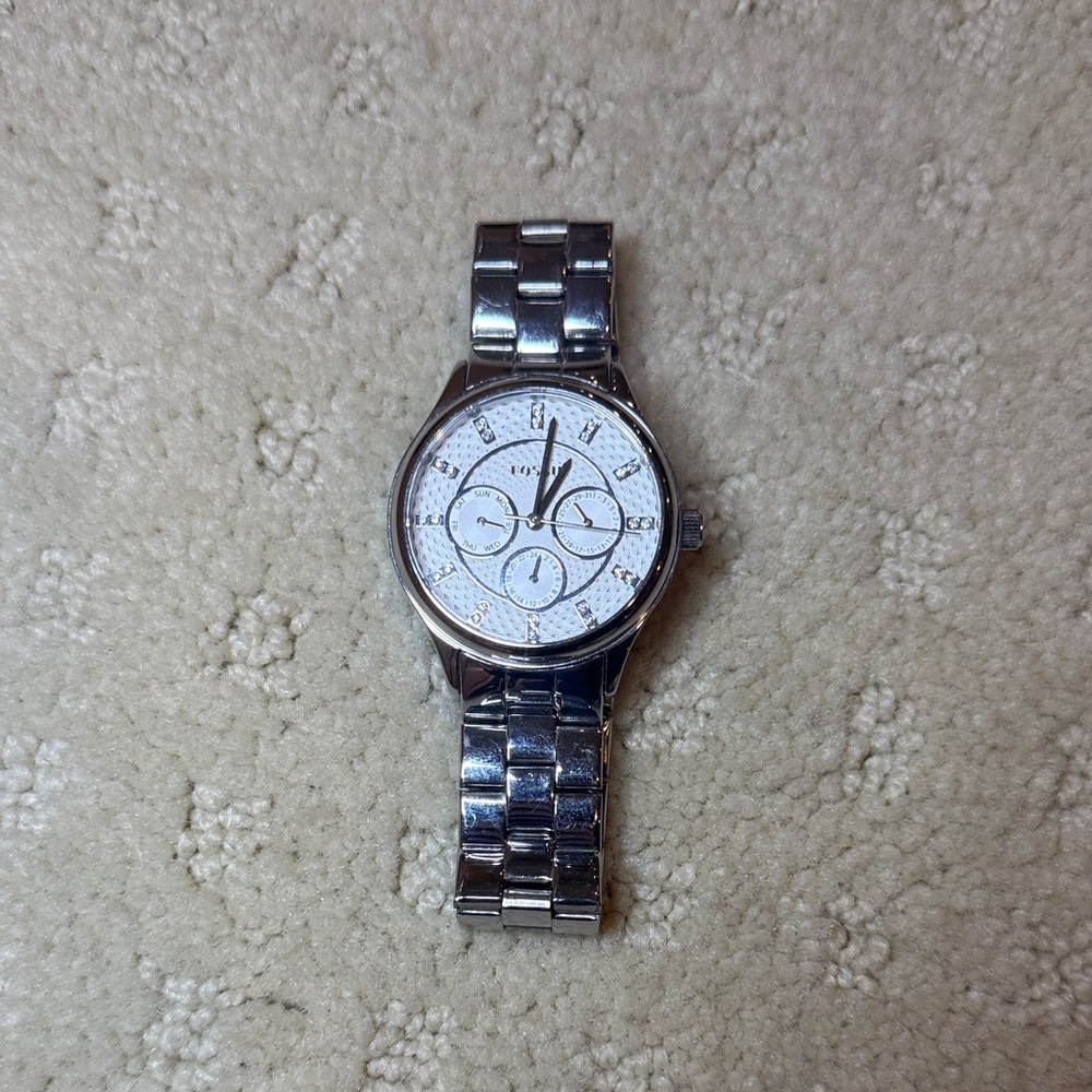 Silver Women’s Fossil Watch